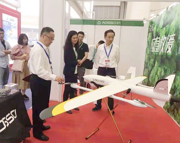 工业无人机图片